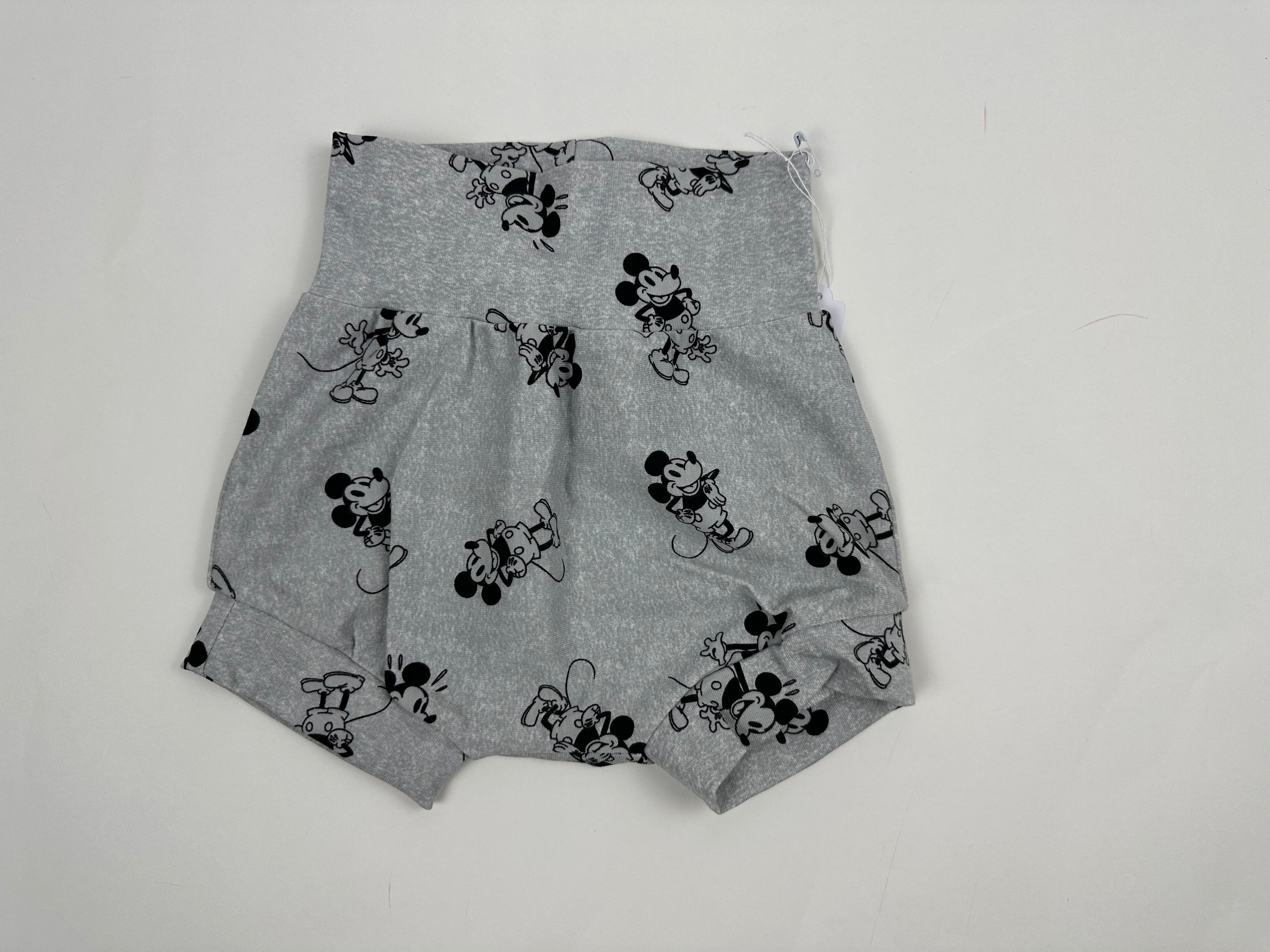 RTS 9-12 M -Grey Mouse Shorties