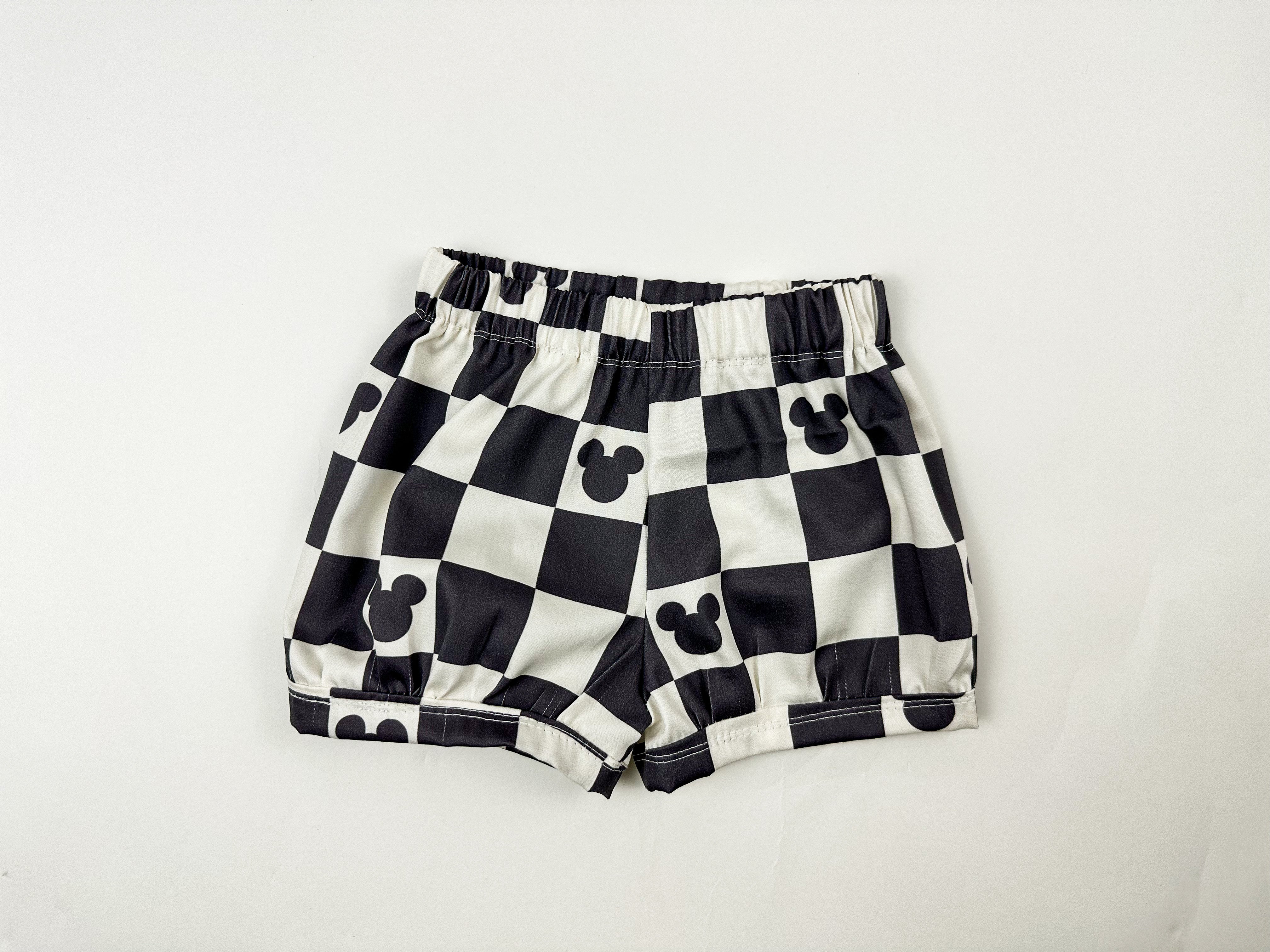 Checkered Mouse Willow Shorts – Julianna Wynn Company